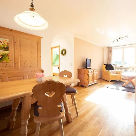 Bergwiese غرينو